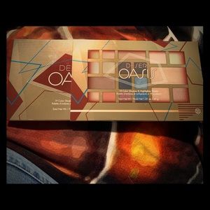 Authentic ‘Desert Oasis’ Palette by BH Cosmetics